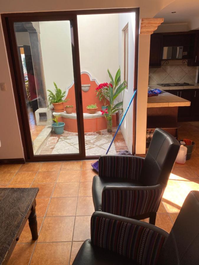Suite Don Pedro: Hermoso Loft Con Parqueo Gratis! Antigua Exterior photo